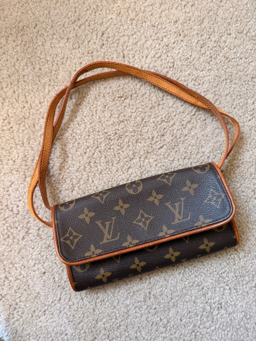 Vintage 1999 Louis Vuitton Pouchette